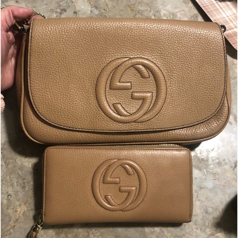 Gucci Soho Handbag Crossbody Beige with Chain & Soho Wallet ( Yes Both!)